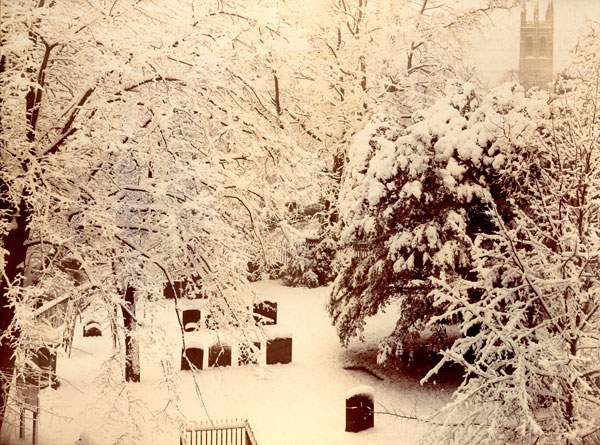 St Clement's Churchyard