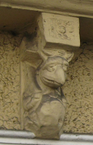 Grotesque 1
