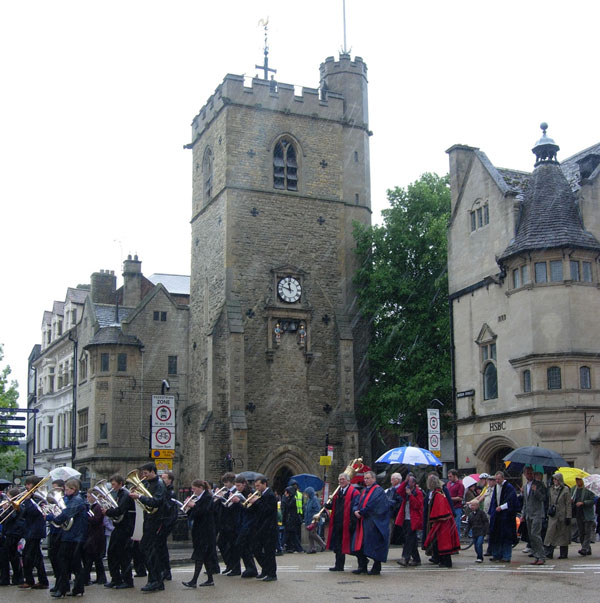 Passing St&nbsp;Martin's Tower